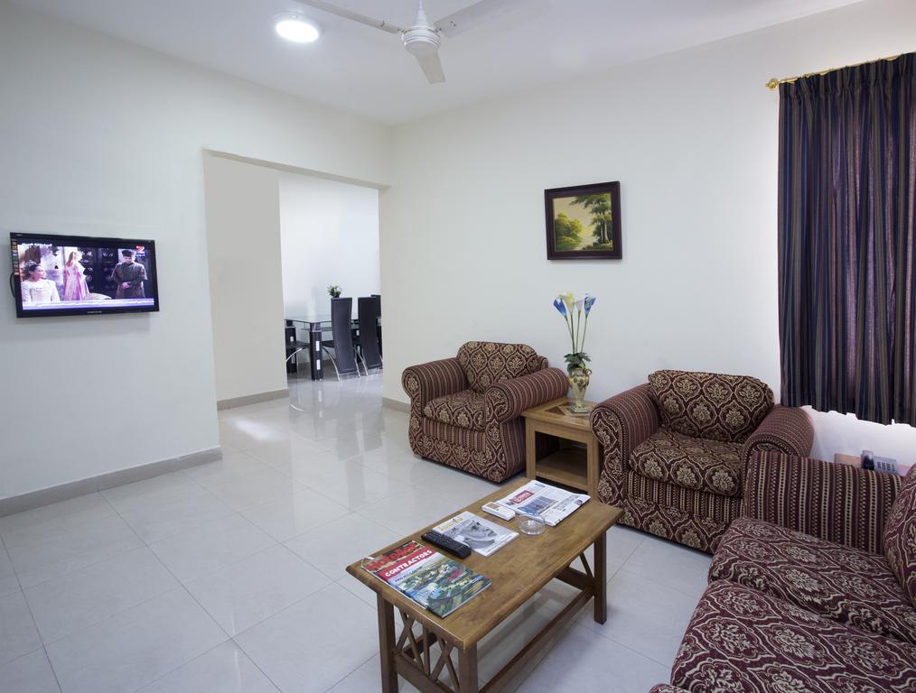 Nuzha Hotel Apartments Mascate Esterno foto